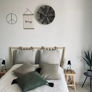 https://balcon-de-los-gigantes-puerto-de-santiago-tenerife-6.in-canary-islands.com